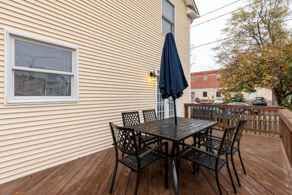 The Neighborhood House In Richmond Βίλα Εξωτερικό φωτογραφία